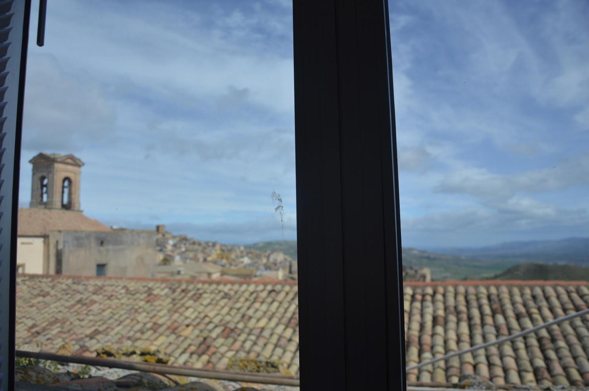 I Colori Della Sicilia Noblesse Apartman Caltagirone Kültér fotó